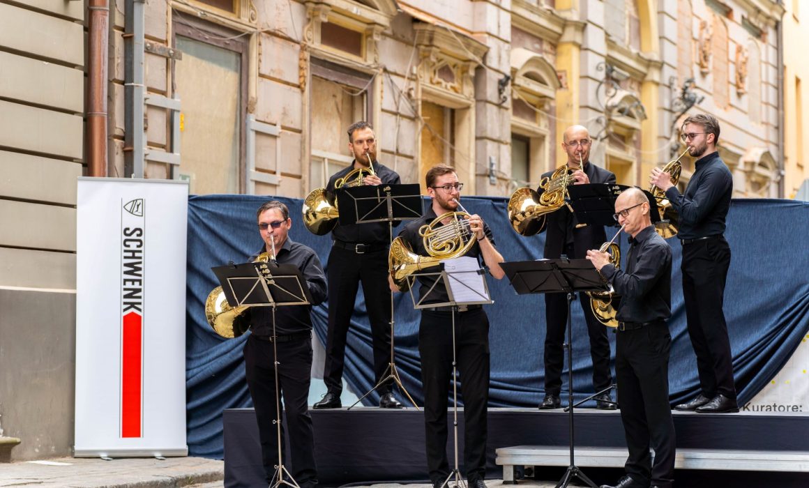 FOTO: Riharda Vāgnera 212. dzimšanas dienas svinības